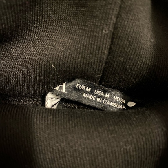 Heavyweight Sweatshirt (Size M) - Picture 2 of 3